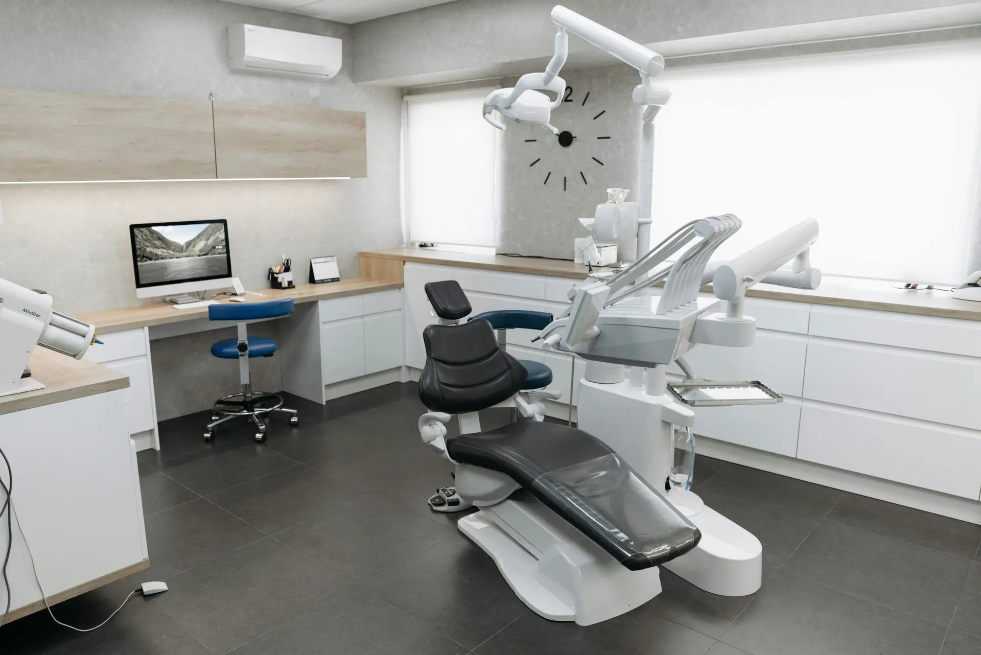 Dentist Chair